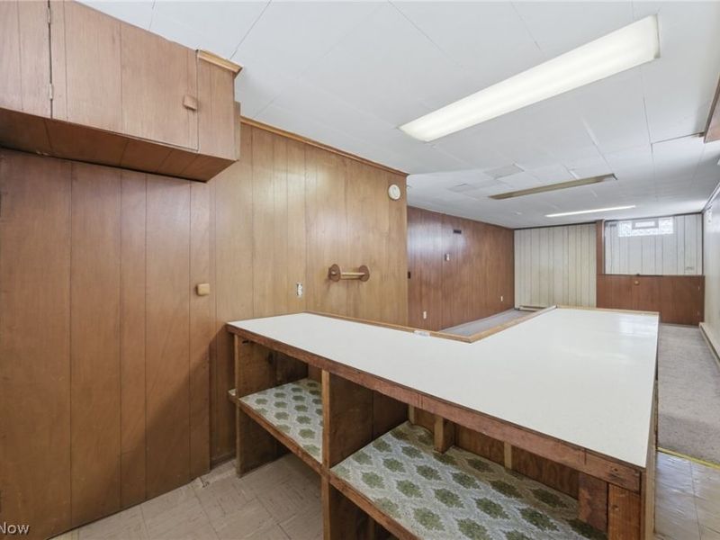 1614 Colonial Boulevard NE, Canton, OH 44714 Photo 32