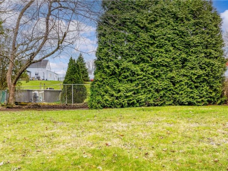 1614 Colonial Boulevard NE, Canton, OH 44714 Photo 43