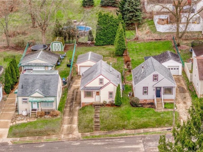 1614 Colonial Boulevard NE, Canton, OH 44714 Photo 47