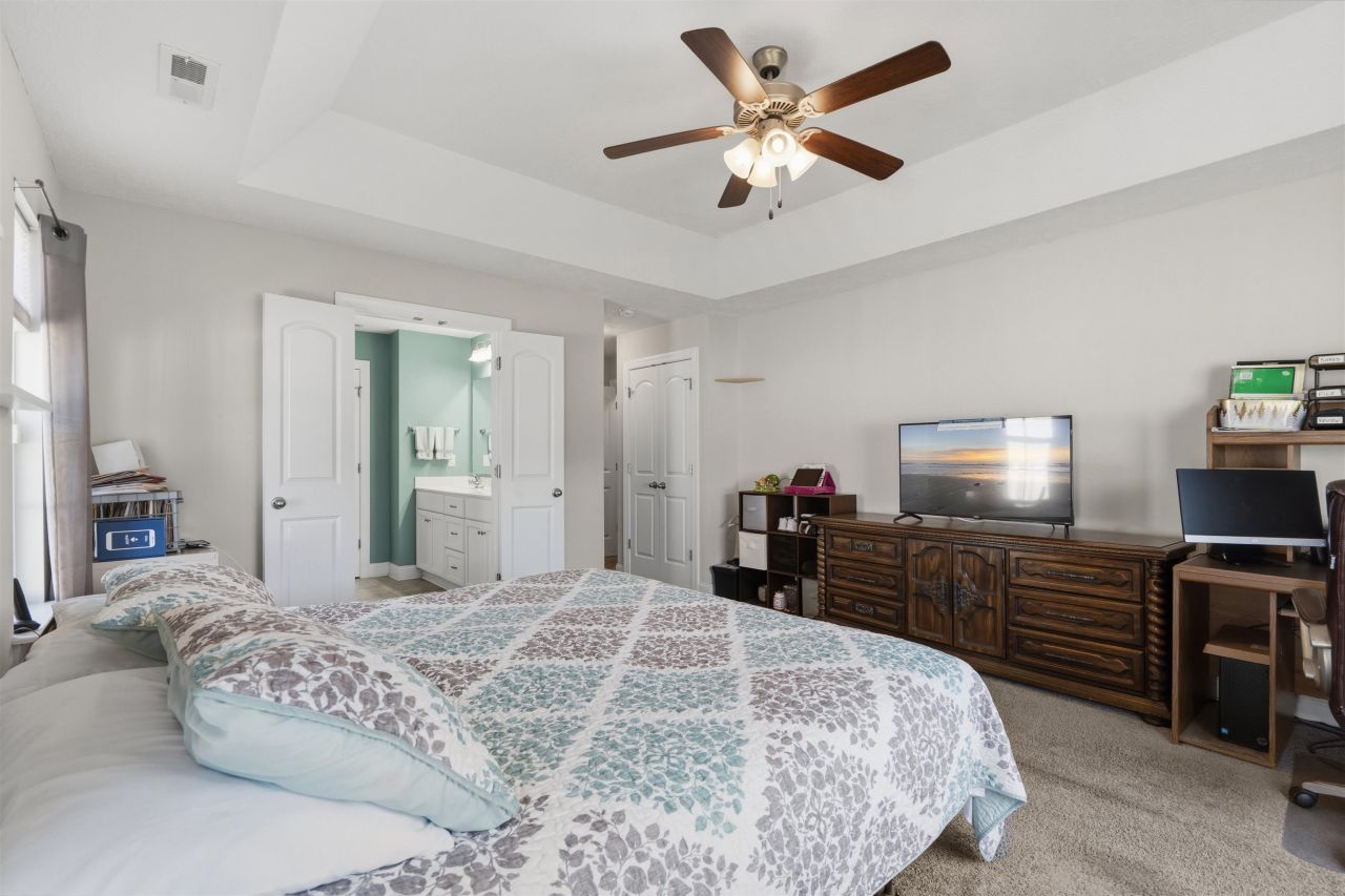 215 Turning Pines Loop Photo 15