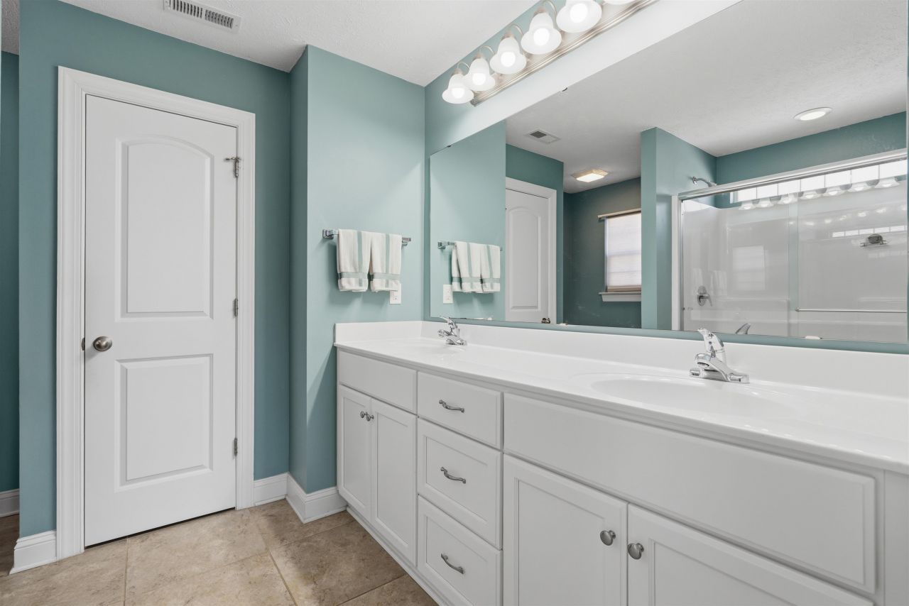 215 Turning Pines Loop Photo 16