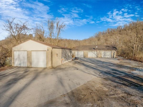 738 Route 481 , Monongahela, PA 15063