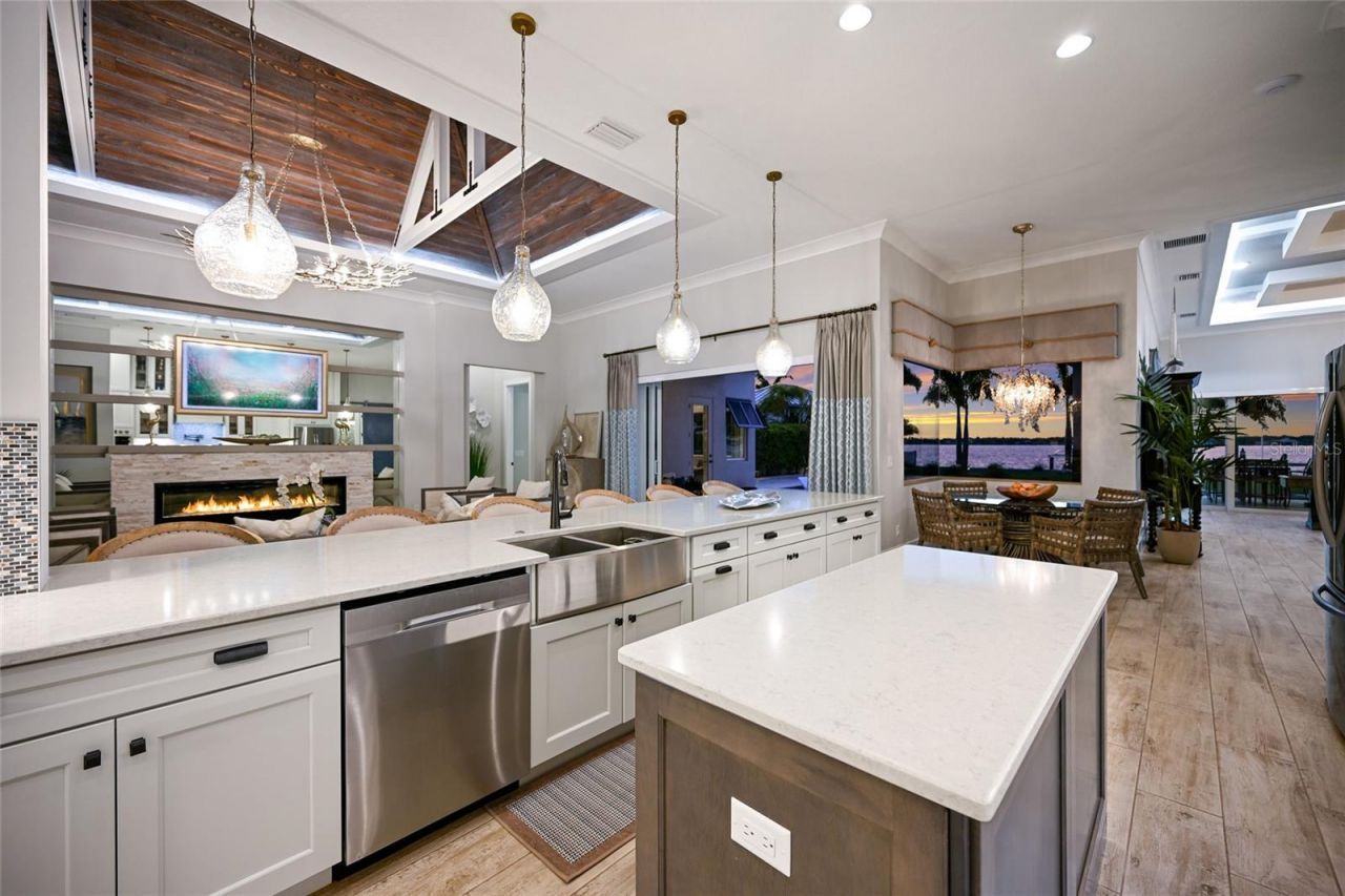 664 Regatta Way, Bradenton, FL 34208 Photo