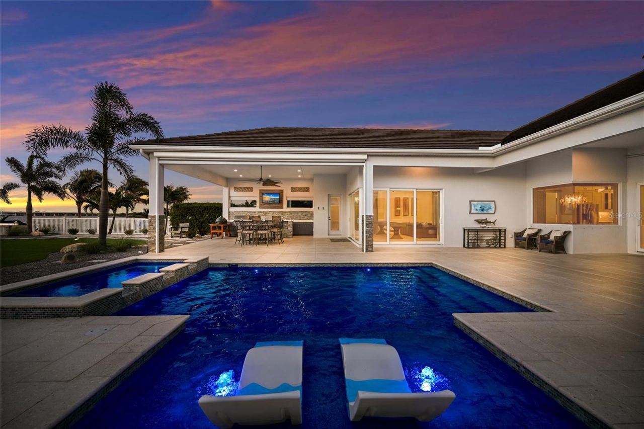 664 Regatta Way, Bradenton, FL 34208 Photo