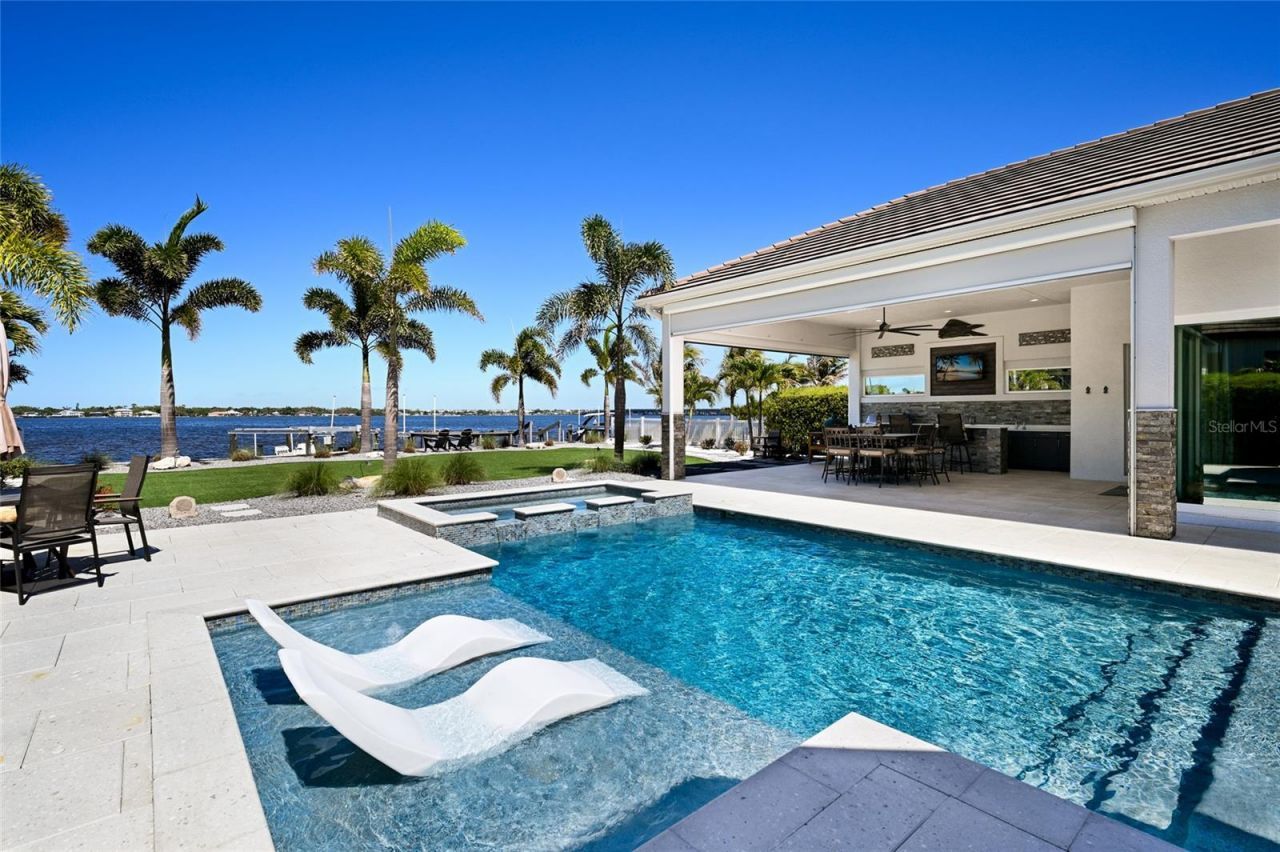 664 Regatta Way, Bradenton, FL 34208 Photo