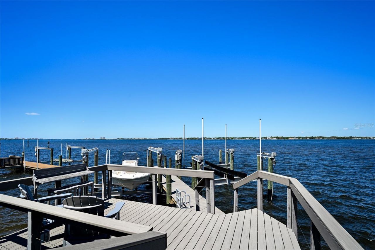 664 Regatta Way, Bradenton, FL 34208 Photo