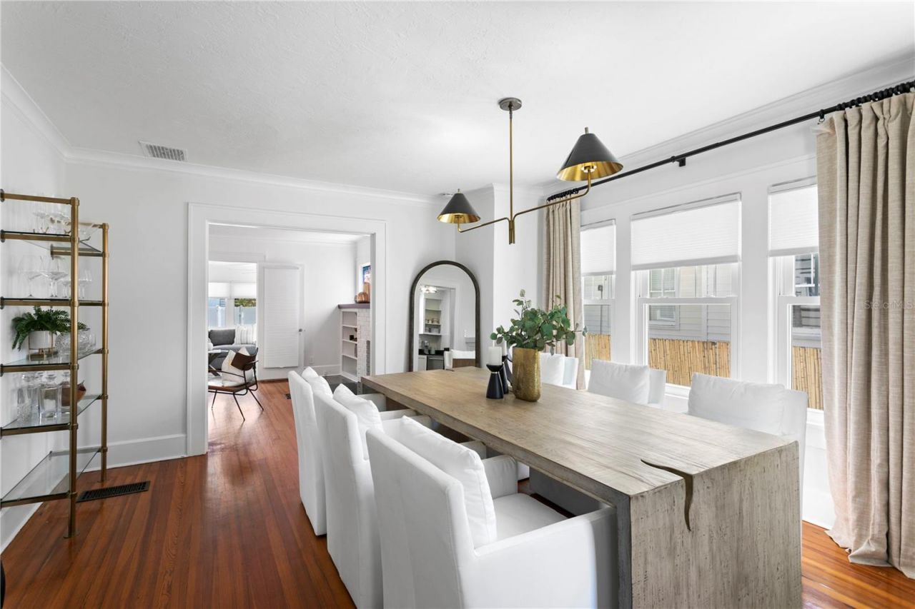 1140 Oak Street Ne, Saint Petersburg, FL 33701 Photo