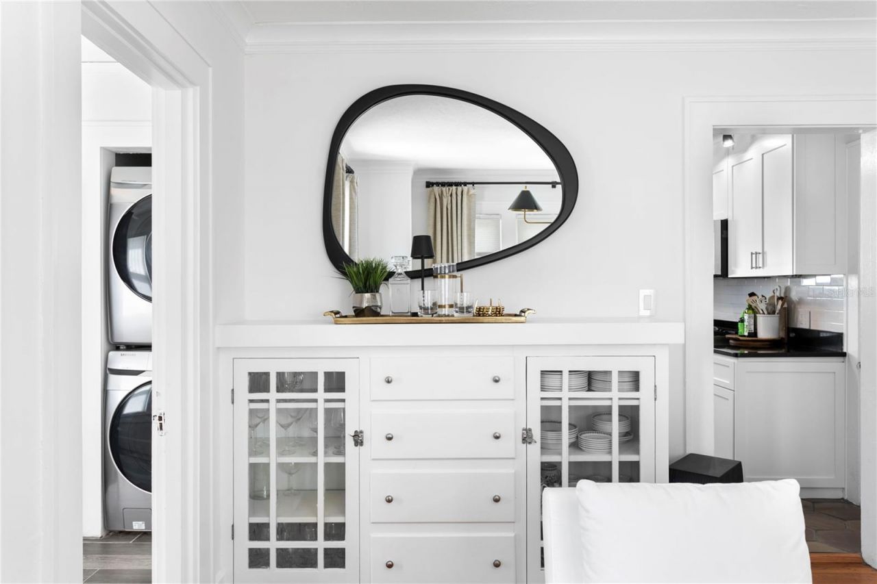 1140 Oak Street Ne, Saint Petersburg, FL 33701 Photo