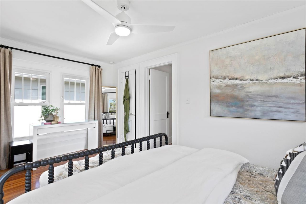 1140 Oak Street Ne, Saint Petersburg, FL 33701 Photo