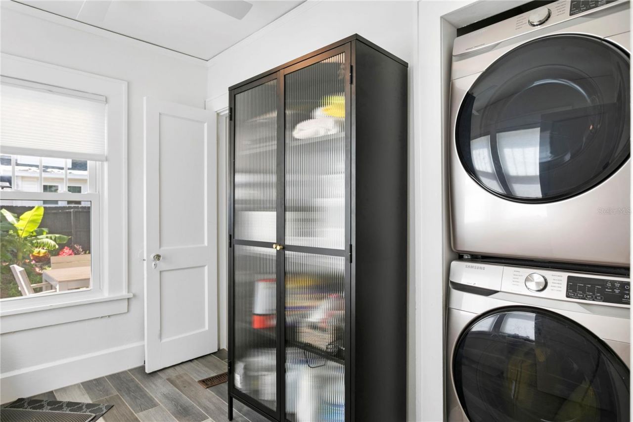 1140 Oak Street Ne, Saint Petersburg, FL 33701 Photo