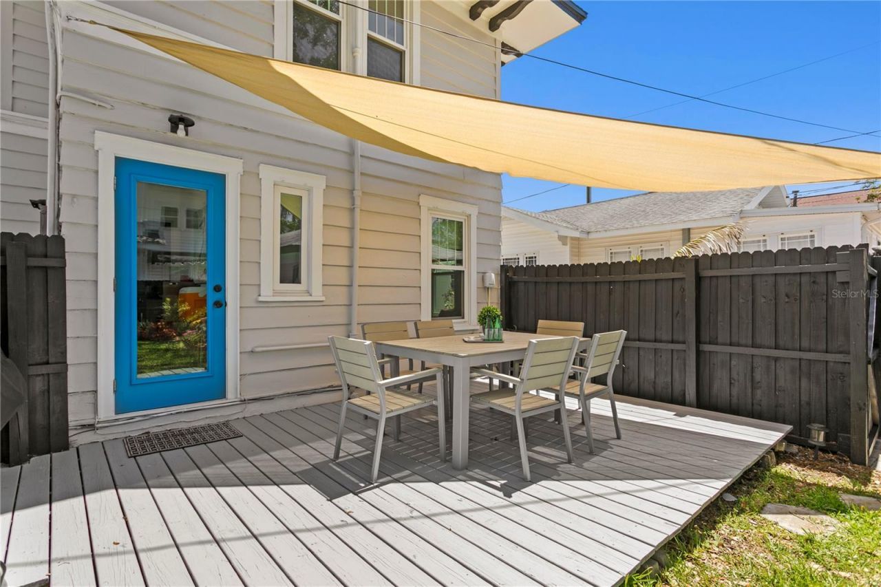 1140 Oak Street Ne, Saint Petersburg, FL 33701 Photo