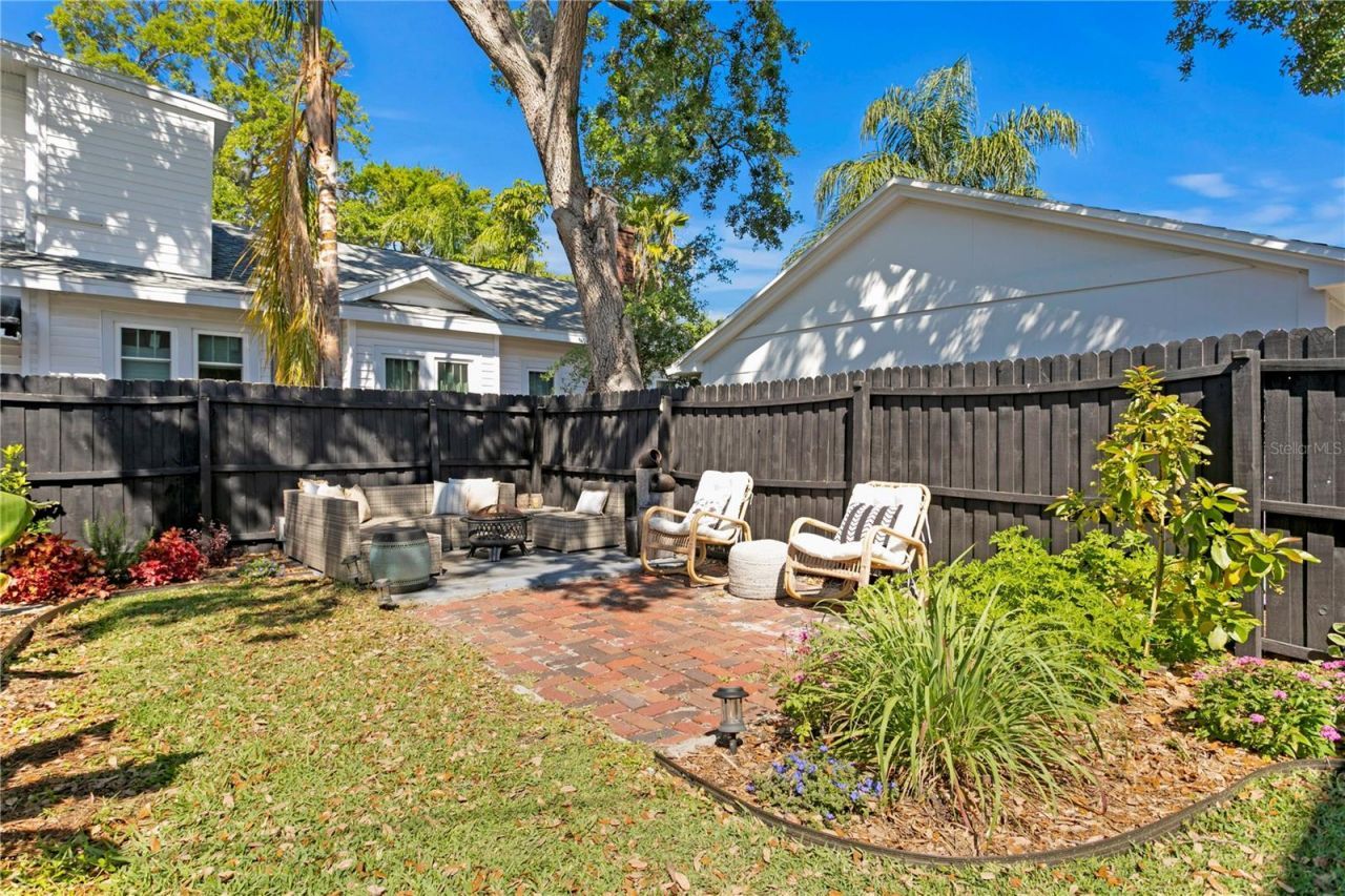 1140 Oak Street Ne, Saint Petersburg, FL 33701 Photo