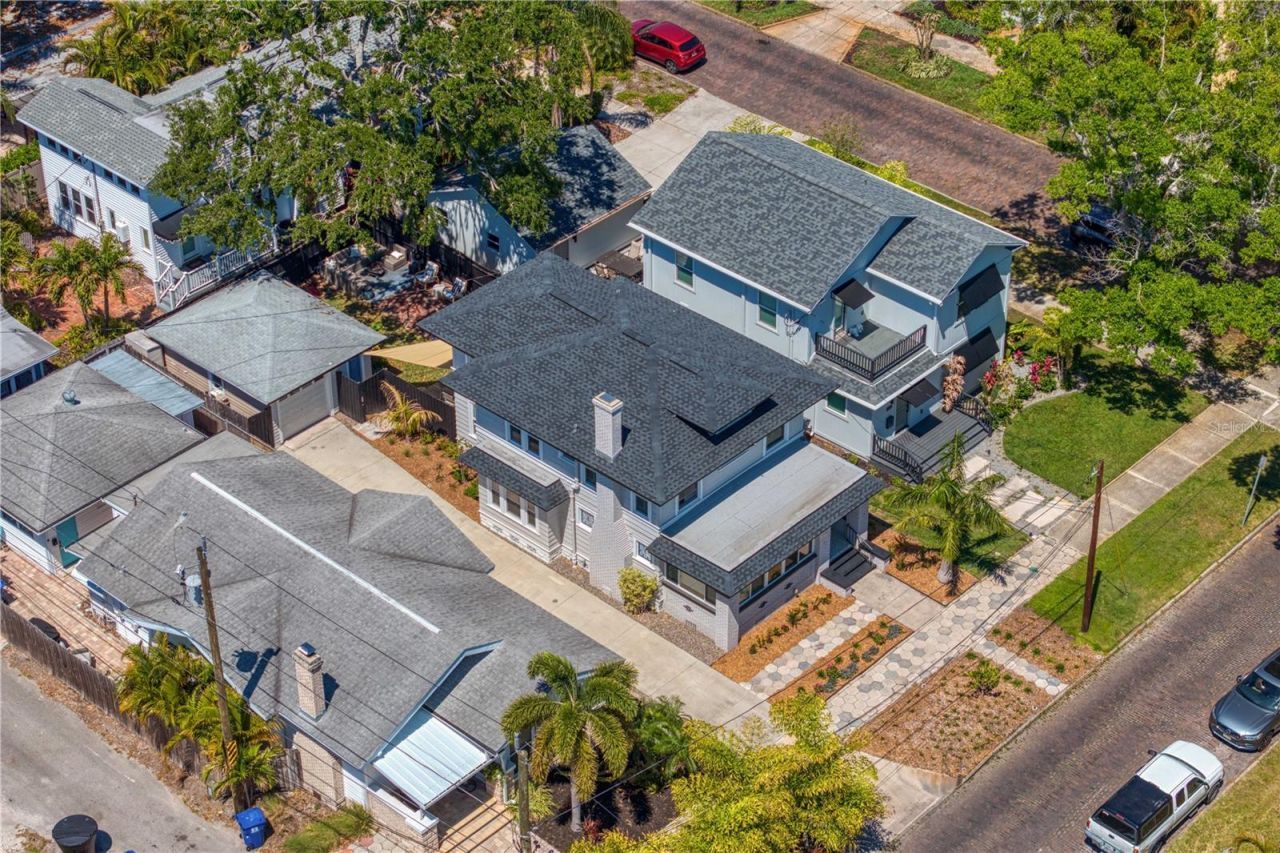 1140 Oak Street Ne, Saint Petersburg, FL 33701 Photo