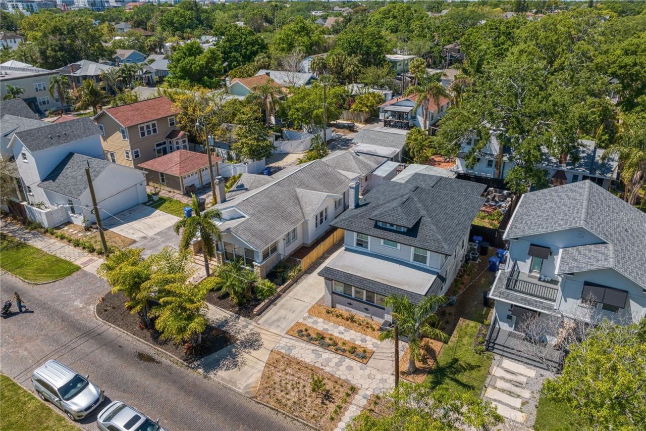 1140 Oak Street Ne, Saint Petersburg, FL 33701 Photo