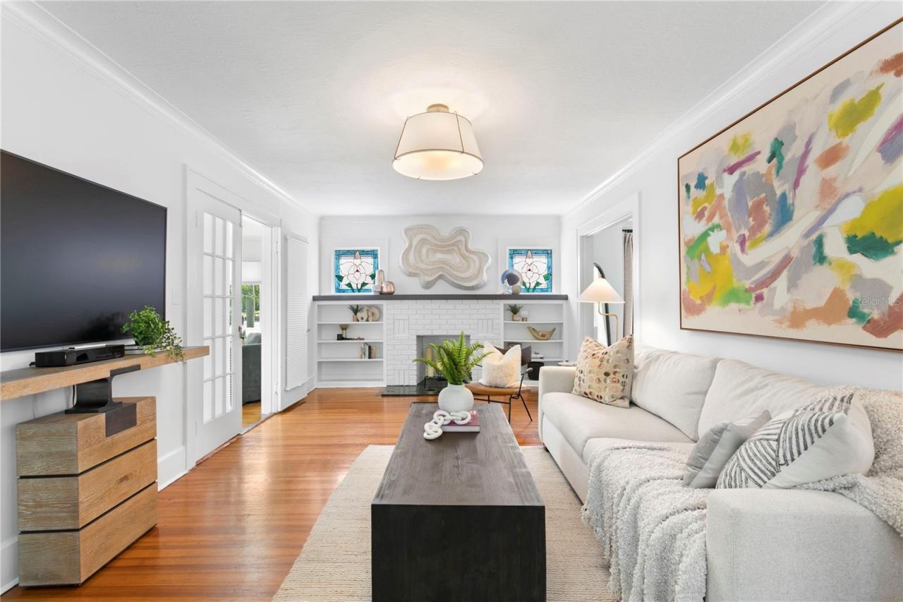 1140 Oak Street Ne, Saint Petersburg, FL 33701 Photo