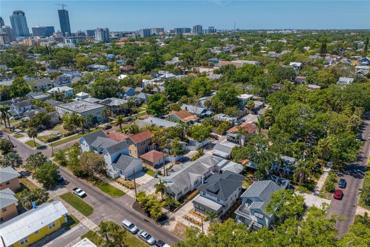 1140 Oak Street Ne, Saint Petersburg, FL 33701 Photo