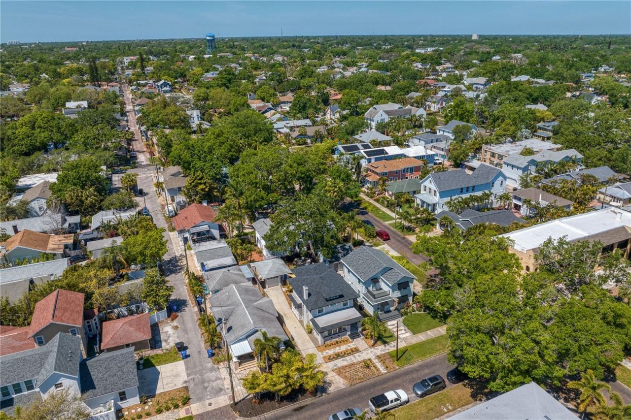 1140 Oak Street Ne, Saint Petersburg, FL 33701 Photo