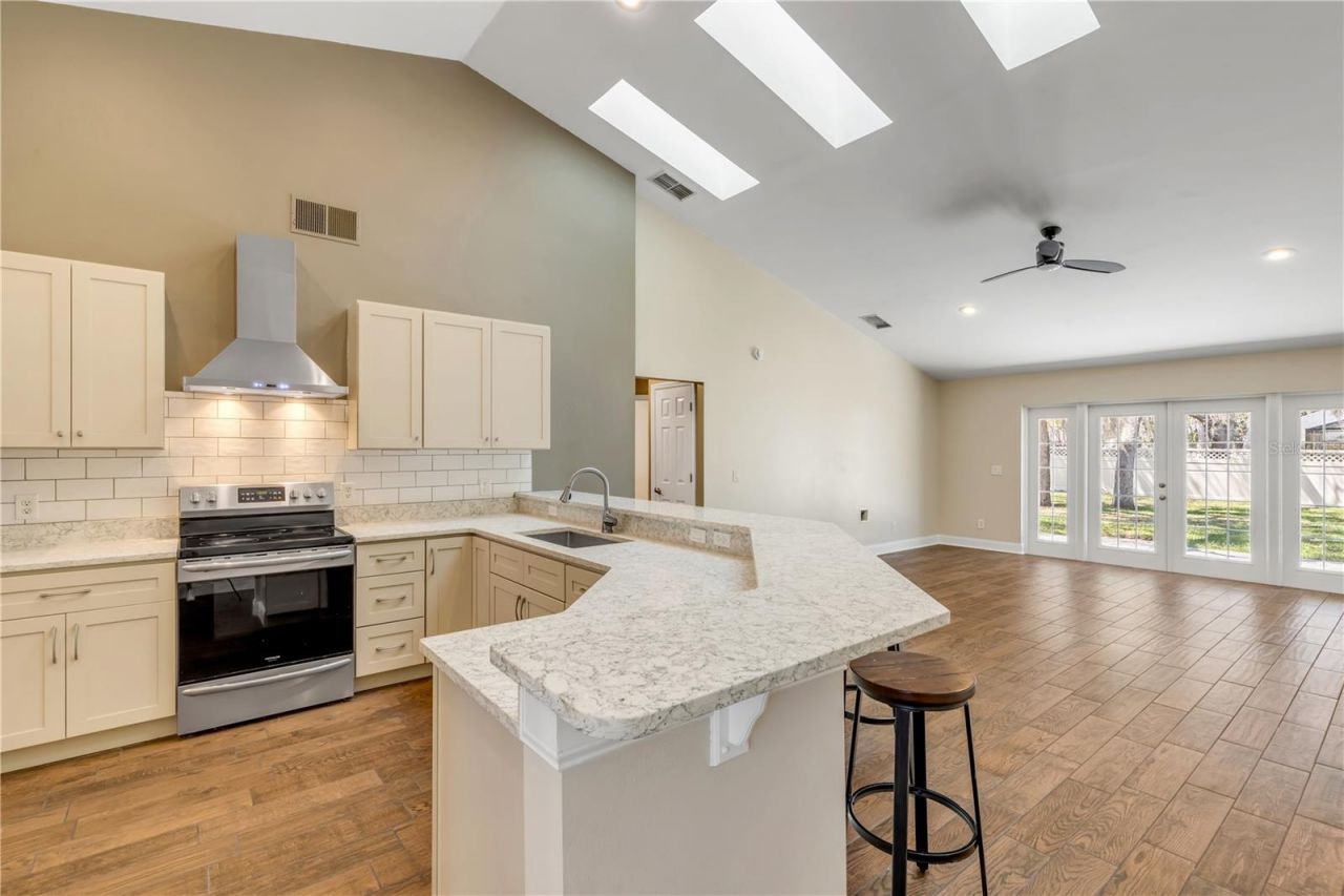 3858 Kingston Oaks Cove, Oviedo, FL 32765 Photo