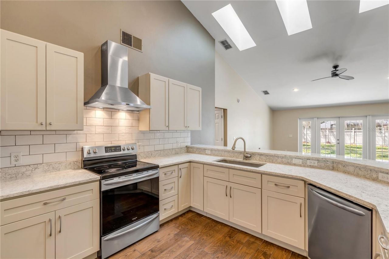 3858 Kingston Oaks Cove, Oviedo, FL 32765 Photo