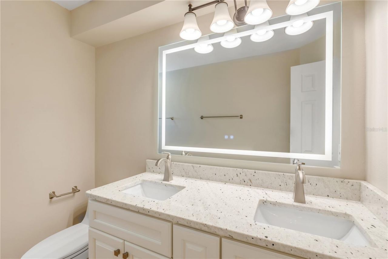 3858 Kingston Oaks Cove, Oviedo, FL 32765 Photo