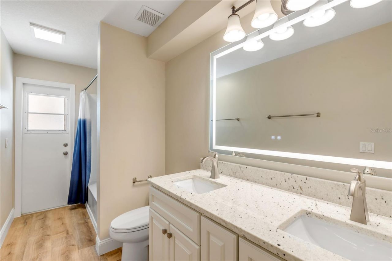 3858 Kingston Oaks Cove, Oviedo, FL 32765 Photo