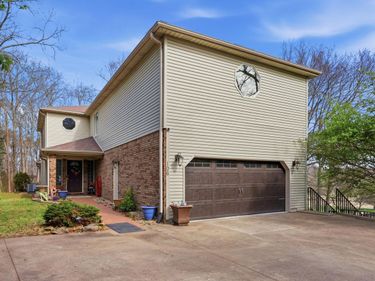 106 Churchill Drive, Berea, KY 40403