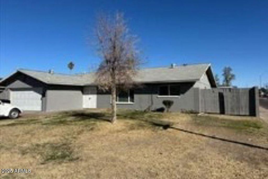 13801 N 36th Drive, Phoenix, AZ 85053 Main Photo