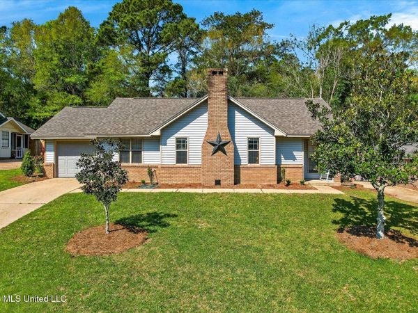 12433 Red Fox Drive, Gulfport, MS 39503