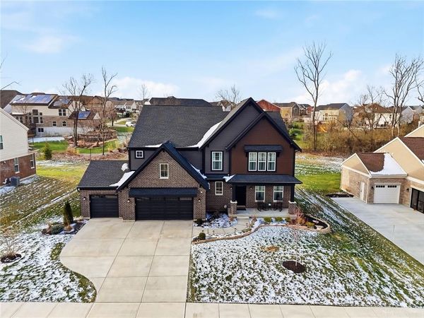 5455 Sheldon Close, Franklin, OH 45005