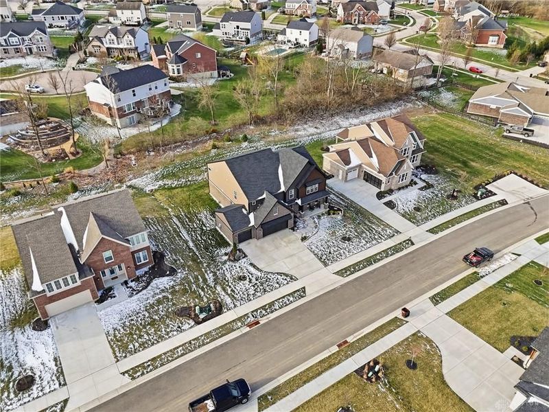 5455 Sheldon Close, Franklin, OH 45005 Photo 3