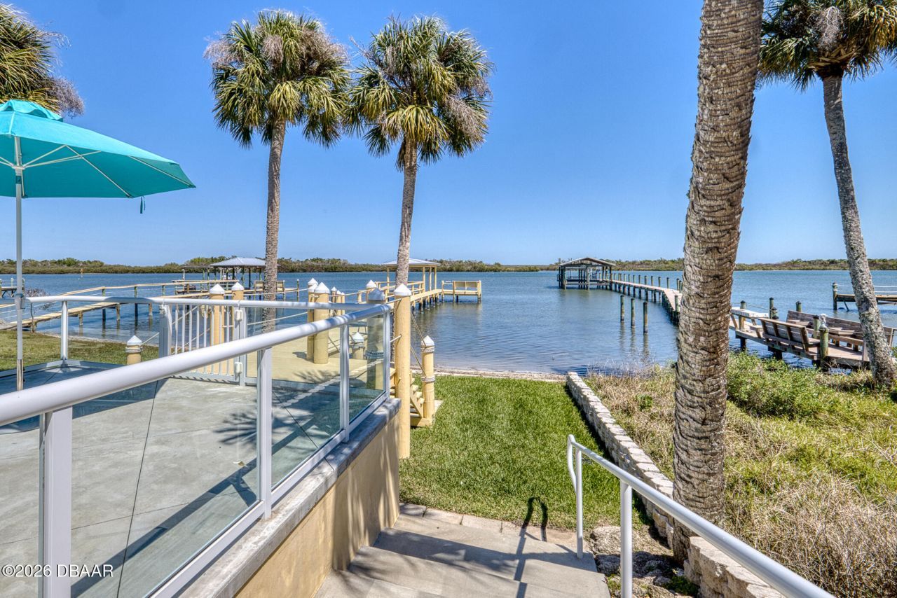 349 Marsh Landing Loop, Oak Hill, FL 32759 Photo