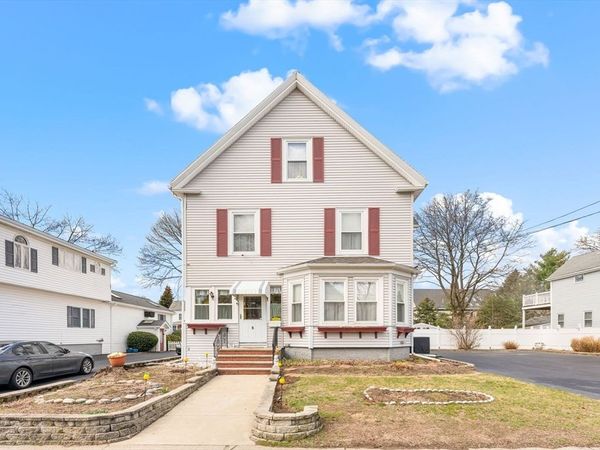 9 Avon St, Saugus, MA 01906