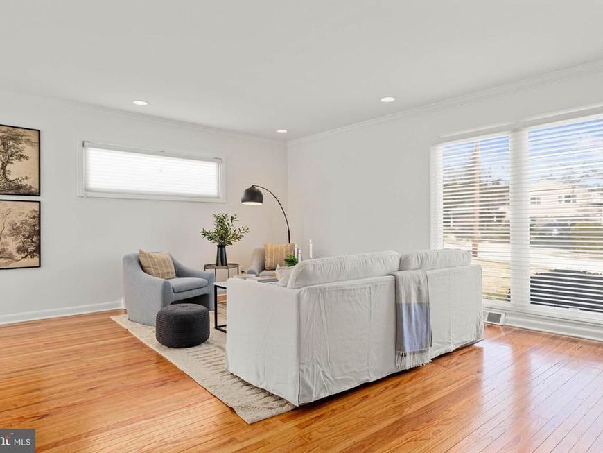 627 Wayland Road, Plymouth Meeting, PA 19462 Main Photo