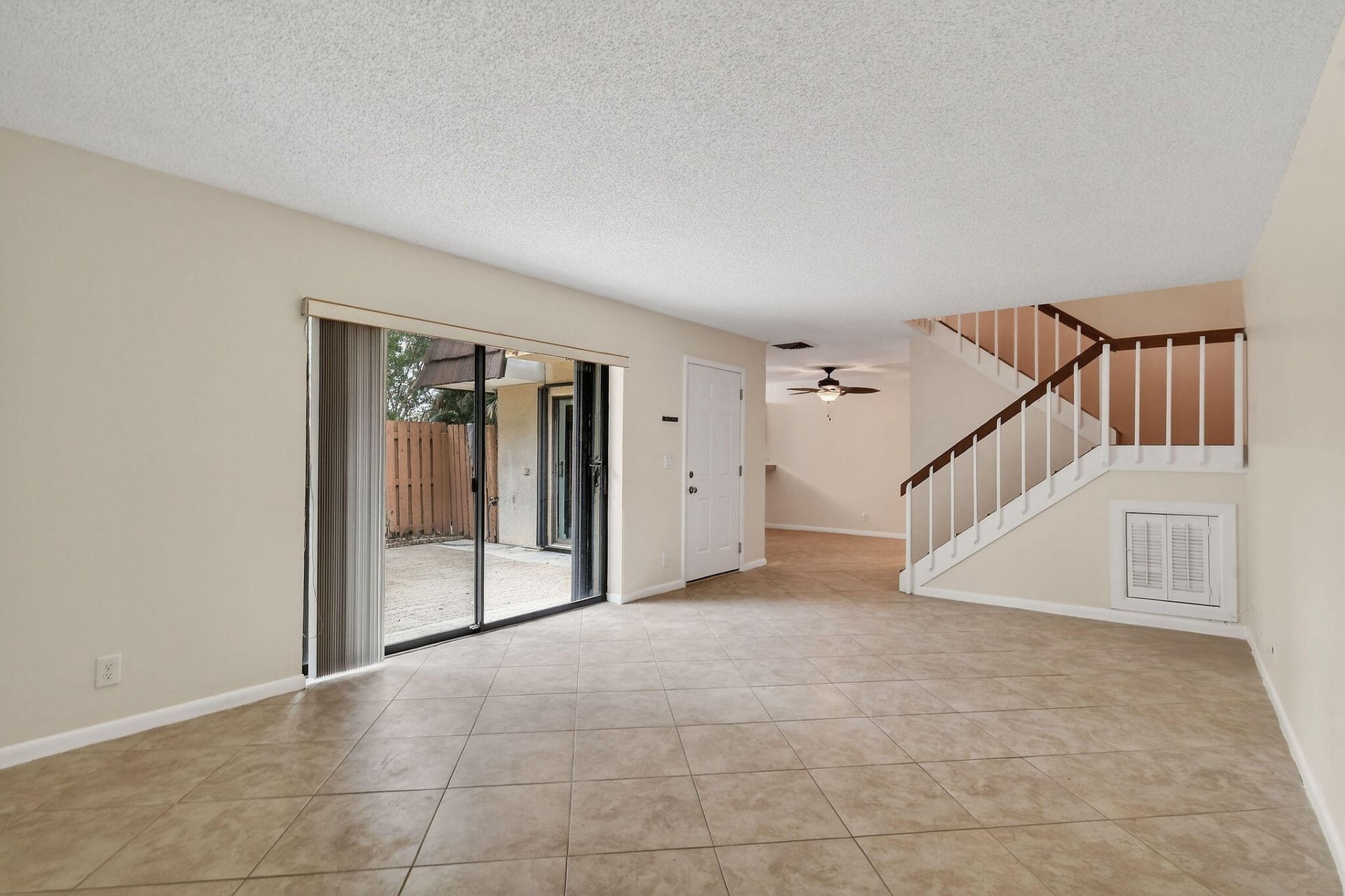 6068 SE Riverboat Drive, Unit 728, Stuart, FL 34997 Photo