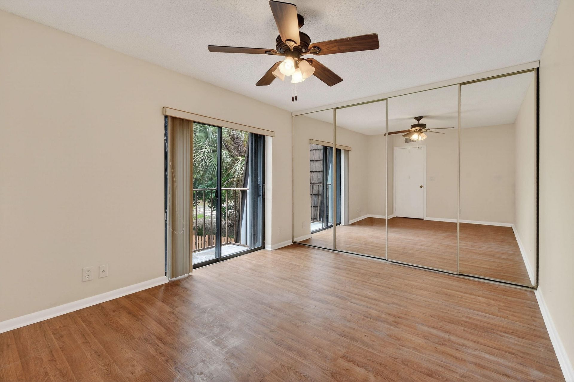 6068 SE Riverboat Drive, Unit 728, Stuart, FL 34997 Photo