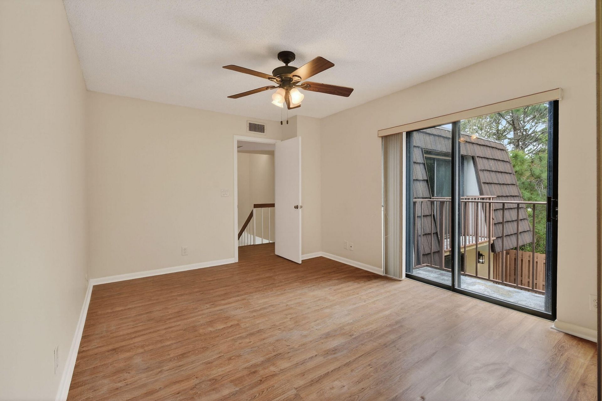 6068 SE Riverboat Drive, Unit 728, Stuart, FL 34997 Photo