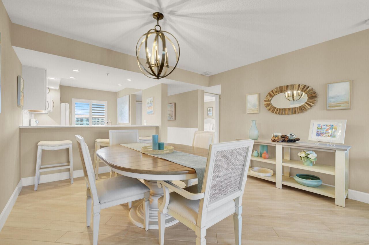 1001 Seafarer Circle, Unit 405, Jupiter, FL 33477 Photo