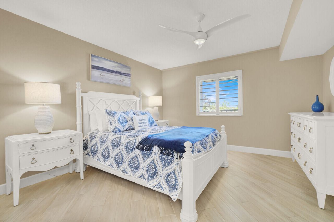 1001 Seafarer Circle, Unit 405, Jupiter, FL 33477 Photo