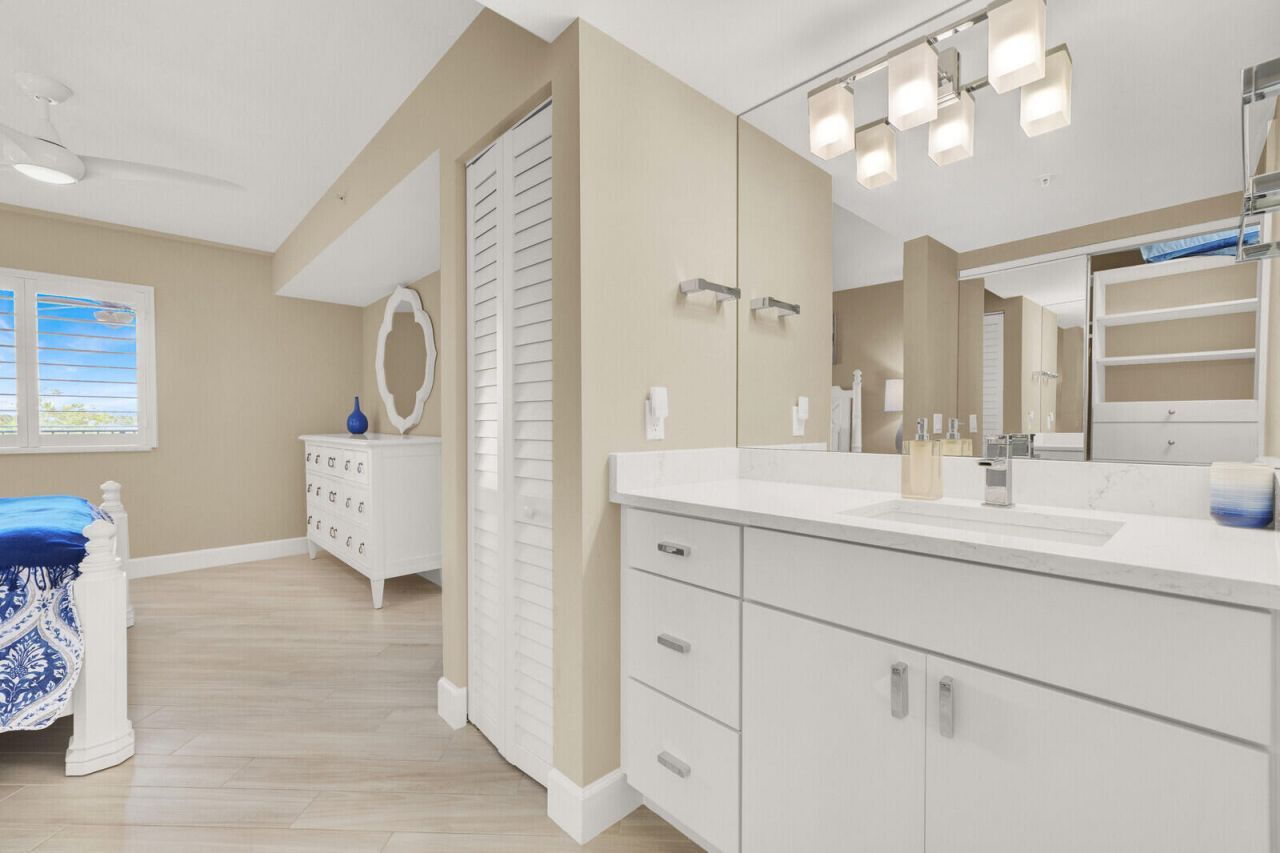 1001 Seafarer Circle, Unit 405, Jupiter, FL 33477 Photo