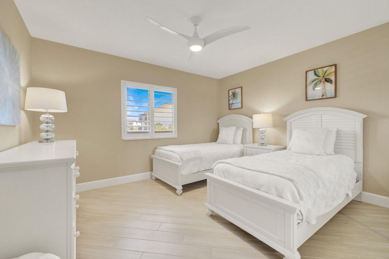 1001 Seafarer Circle, Unit 405, Jupiter, FL 33477 Photo