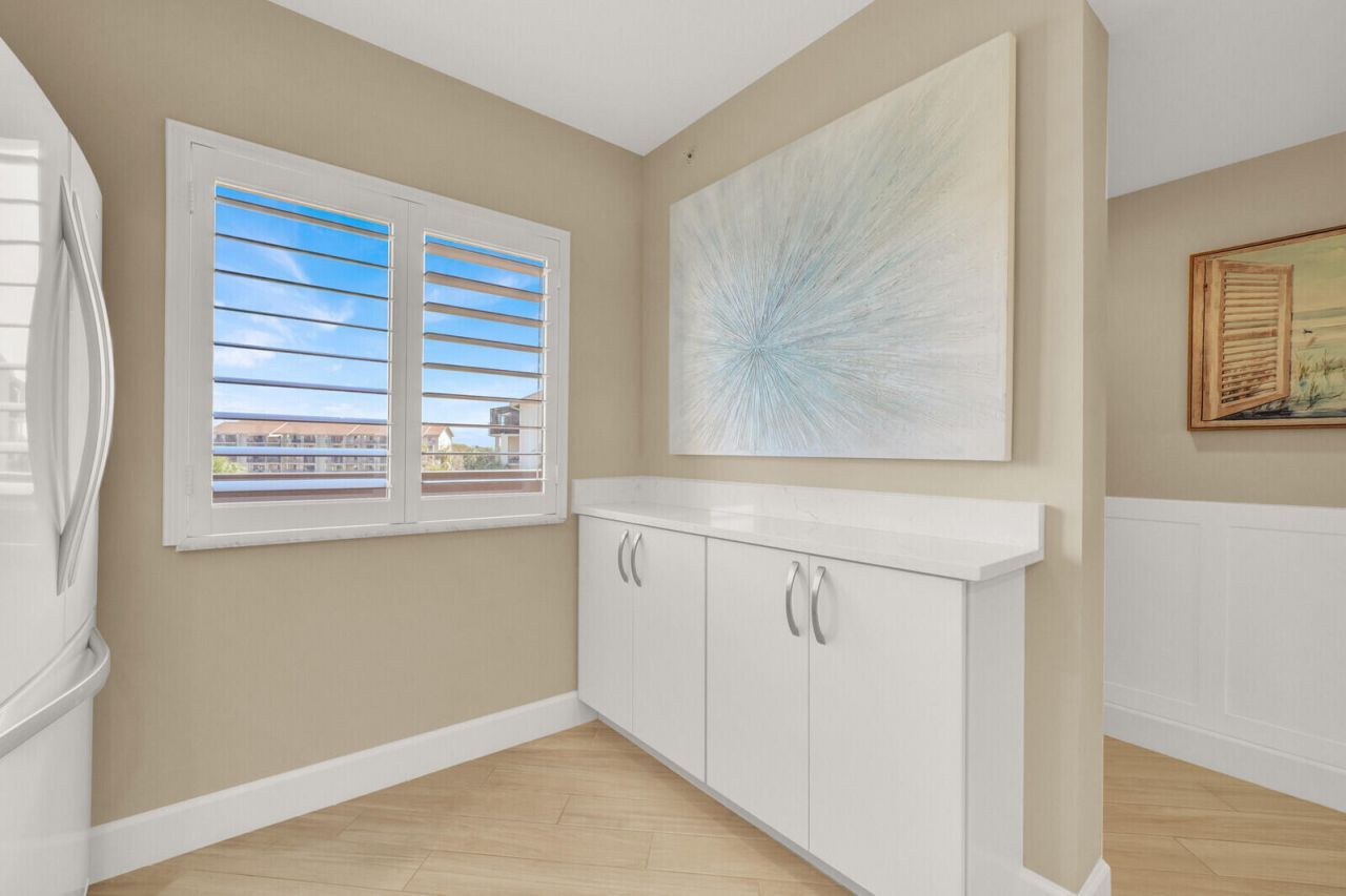 1001 Seafarer Circle, Unit 405, Jupiter, FL 33477 Photo