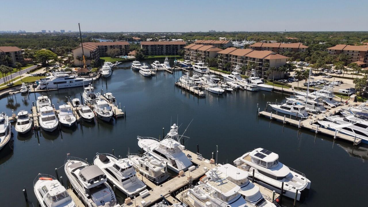 1001 Seafarer Circle, Unit 405, Jupiter, FL 33477 Photo