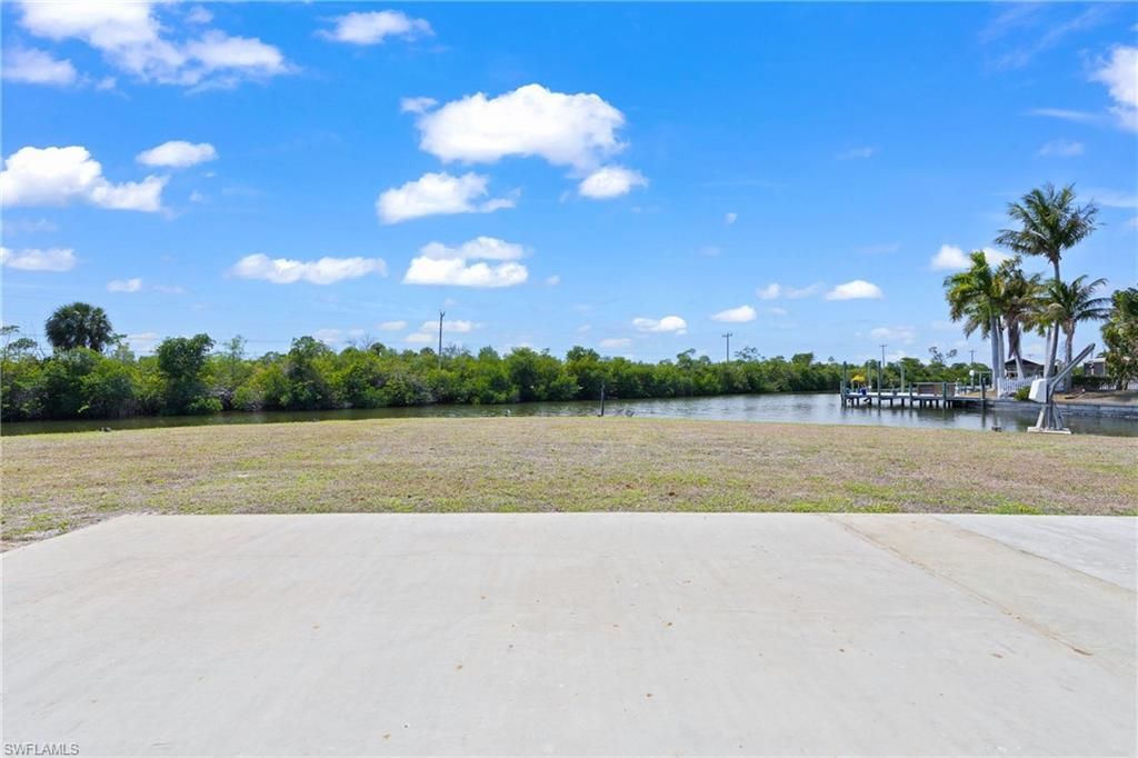 12065 Boat Shell Dr , Matlacha Isles, FL 33991 Photo