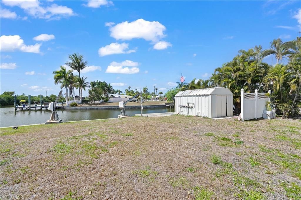 12065 Boat Shell Dr , Matlacha Isles, FL 33991 Photo