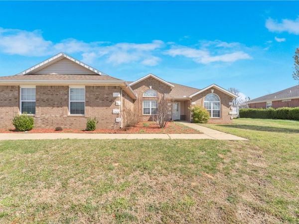 1901 SW Columbus Road , Bentonville, AR 72713