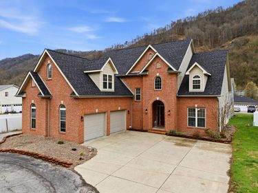 3025 Michael Avenue, Belle, WV 25015
