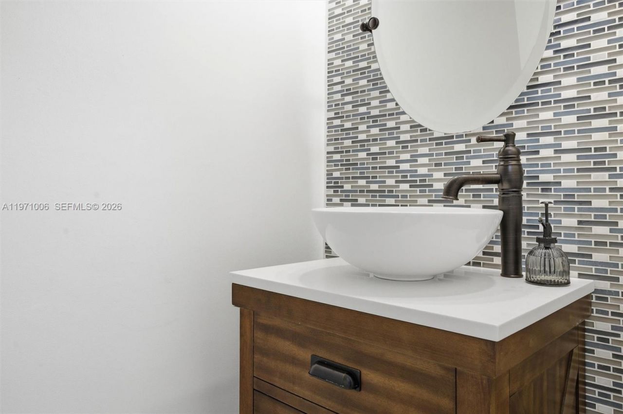 2950 NW 106th Ave , Unit 8, Sunrise, FL 33322 Photo