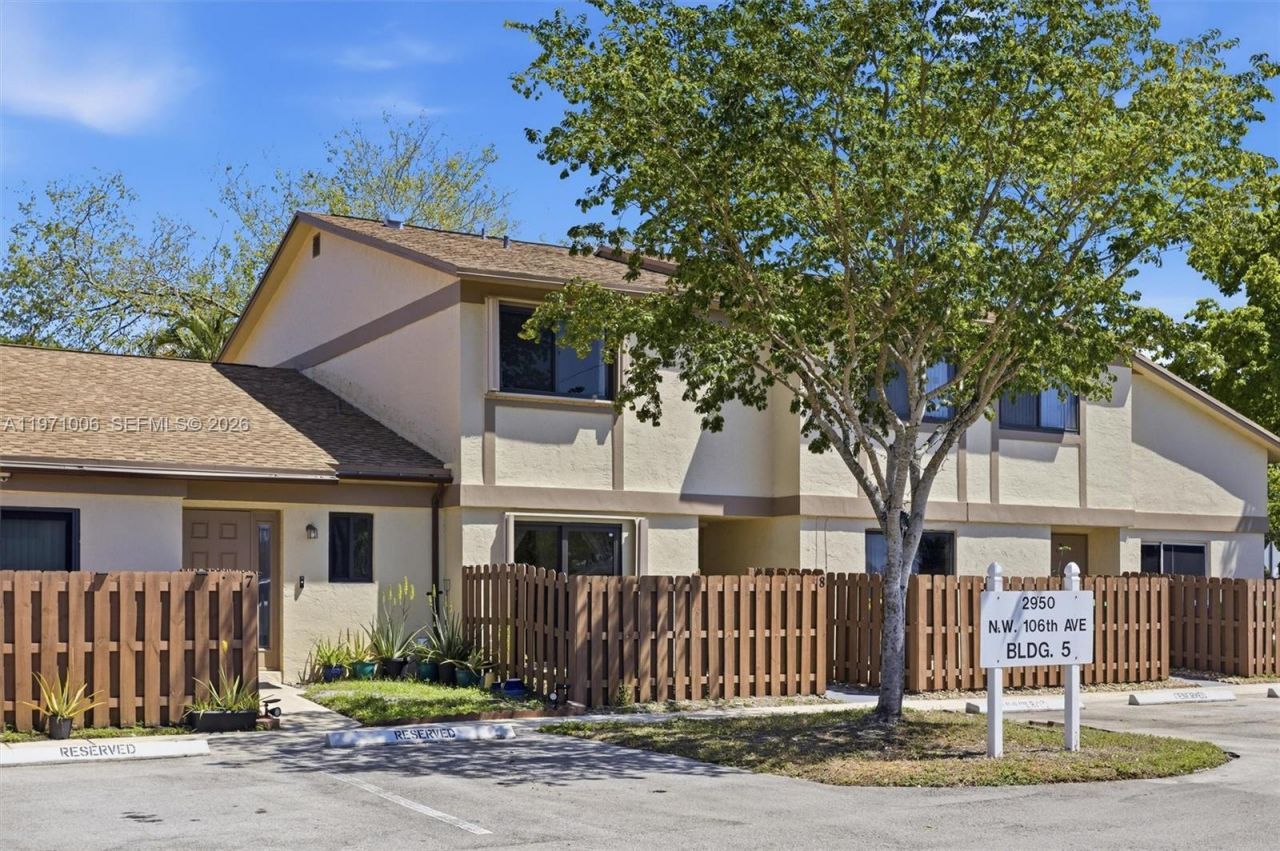 2950 NW 106th Ave , Unit 8, Sunrise, FL 33322 Photo