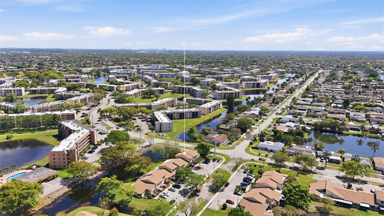 2950 NW 106th Ave , Unit 8, Sunrise, FL 33322 Photo