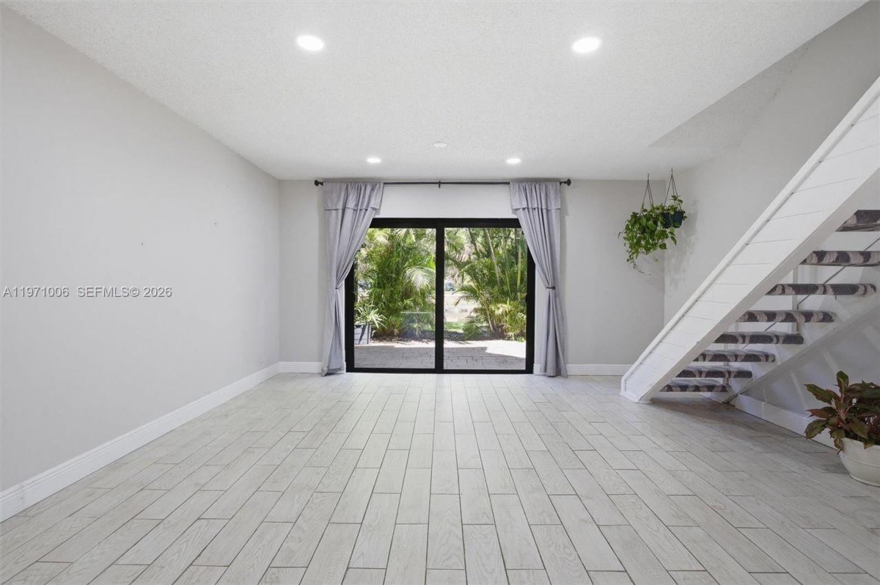 2950 NW 106th Ave , Unit 8, Sunrise, FL 33322 Photo